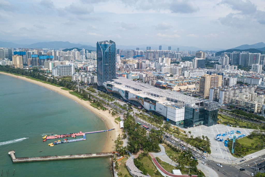 An aerial drone photo taken on Nov. 1, 2025 shows a view of the Sanya Central Business District in south China's Hainan Province. (Xinhua/Pu Xiaoxu)