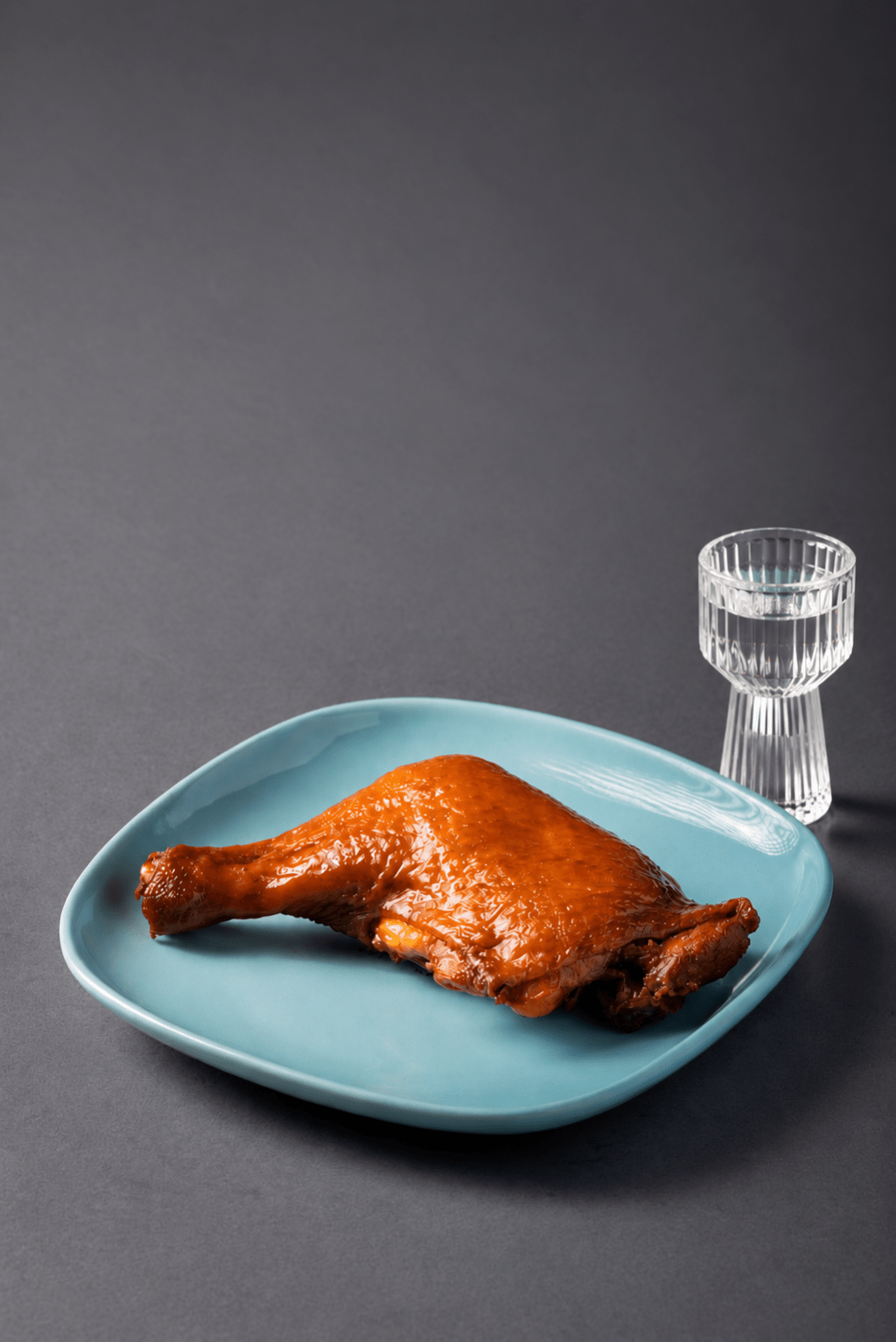 Rose Liquor Soy Sauce Chicken Drumstick (Maxim’s MX, festival exclusive) - marinated with rose liquor and slow-braised in a rich soy sauce, the chicken drumstick is glossy, tender and deeply savory with a gentle floral aroma.
