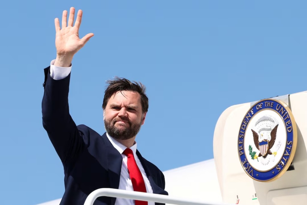 U.S. Vice President JD Vance waves as he departs Charleston, South Carolina, U.S., May 1, 2025. REUTERS/Kevin Lamarque/Pool 