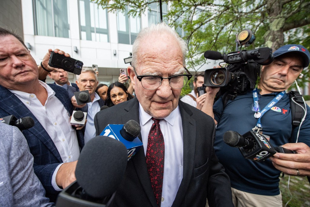 Photo by JOSEPH PREZIOSO / AFP  Lindsay Clancy’s defense attorney Kevin Reddington speaks to reporters as he exits the courthouse during Clancy's trial in Plymouth, Massachusetts, on August 27, 2026.