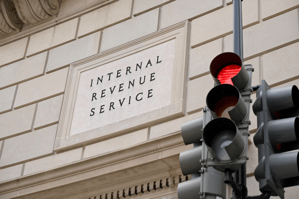 The Internal Revenue Service (IRS) building is seen in Washington, U.S. September 28, 2020. REUTERS/Erin Scott/File Photo