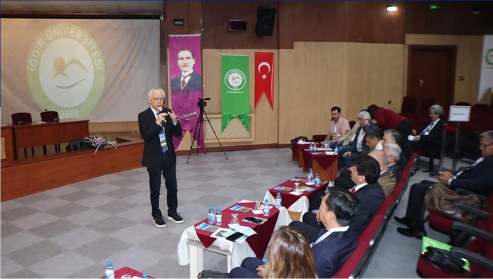 Mr. Wing-Cheung YEUNG, Director of Noah’s Ark International Scientific Search & Artefacts Conservation Foundation, stressed the importance of media publicity and public education, and pledged to work closely with the government and universities to ensure the transparency and accuracy of research.