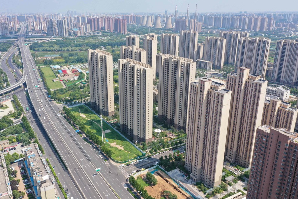 This aerial photo taken on August 14, 2023 shows buildings of China's developer Country Garden Holdings in Zhengzhou, in China's central Henan province. (Photo by CN-STR / AFP)
