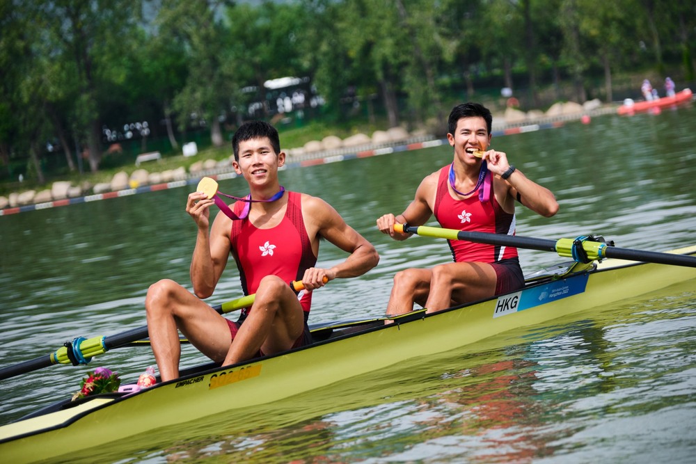 Rowers Wong Wai-chun and Lam San-tung and fencer Edgar Cheung, far left, top their fields as wushu's Chen Suijin, swimmer Siobhan Haughey and fencer Vivian Kong settle for bronze medals. SING TAO, AGENCIES