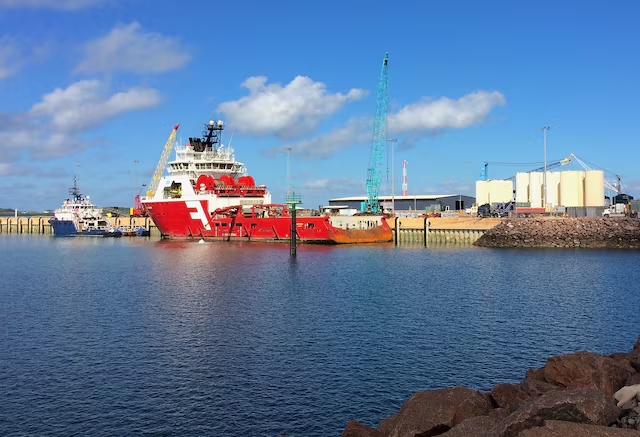 Supply vessels for the offshore gas rigs sit at Darwin port in northern Australia, April 21, 2017. Picture taken April 21, 2017. (Reuters)