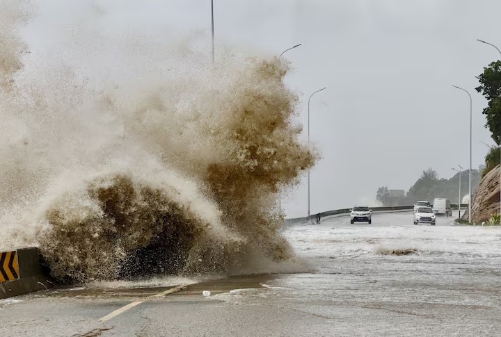 Waves crash on the coast of Sansha town as Typhoon Gaemi approaches, in Ningde, Fujian. (Reuters) Waves crash on the coast of Sansha town as Typhoon Gaemi approaches, in Ningde, Fujian. (Reuters)