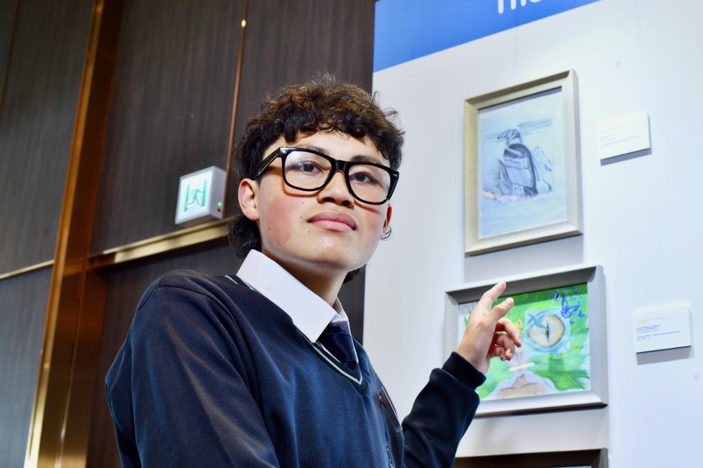 Edwin Santiago Sierra Guerrero, 15, won Colombia’s Youth Gold Award with his depiction of the Andean condor. Edwin Santiago Sierra Guerrero, 15, won Colombia’s Youth Gold Award with his depiction of the Andean condor.