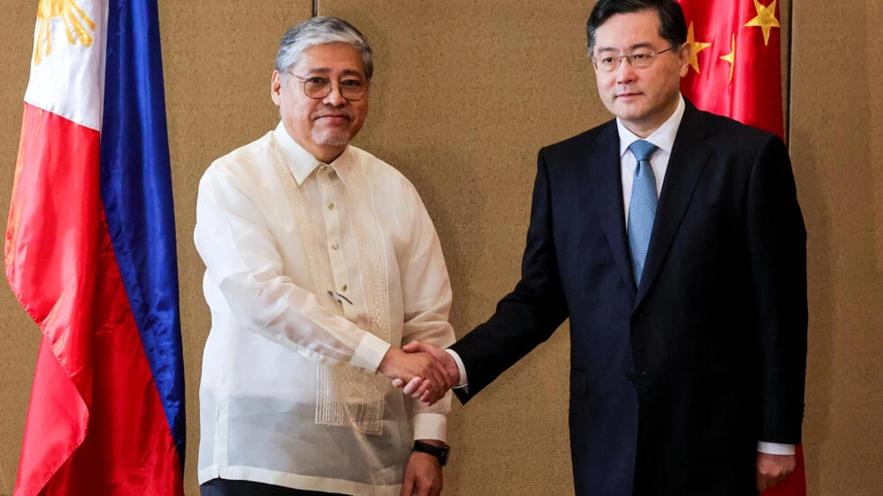 Philippine Foreign Secretary Enrique Manalo meets China's Foreign Minister Qin Gang for talks in Manila that included Taiwan and disputes in the South China Sea. (AFP) Philippine Foreign Secretary Enrique Manalo meets China's Foreign Minister Qin Gang for talks in Manila that included Taiwan and disputes in the South China Sea. (AFP)