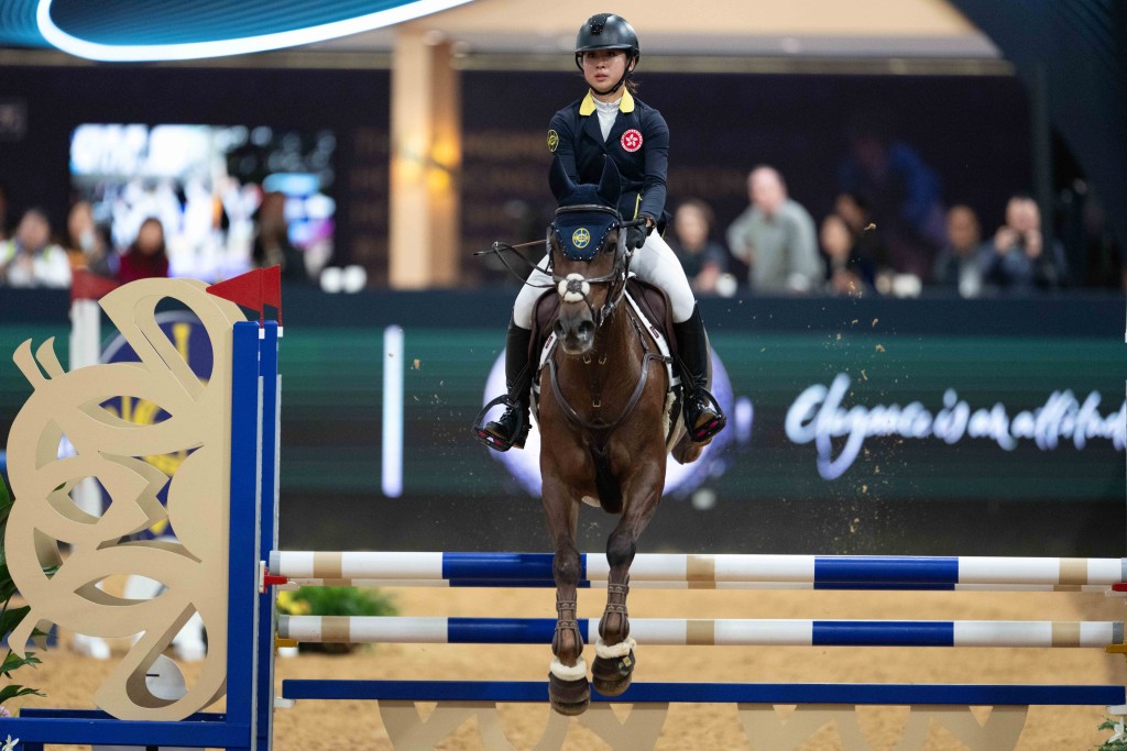 The prestigious 5‑star international showjumping classes headline the three‑day programme together with the Hong Kong Jockey Club Asia Pacific Youth Challenge, Shetland Pony Grand National and Airport Authority Hong Kong Presents: Hong Kong Dog Agility competition. The prestigious 5‑star international showjumping classes headline the three‑day programme together with the Hong Kong Jockey Club Asia Pacific Youth Challenge, Shetland Pony Grand National and Airport Authority Hong Kong Presents: Hong Kong Dog Agility competition.