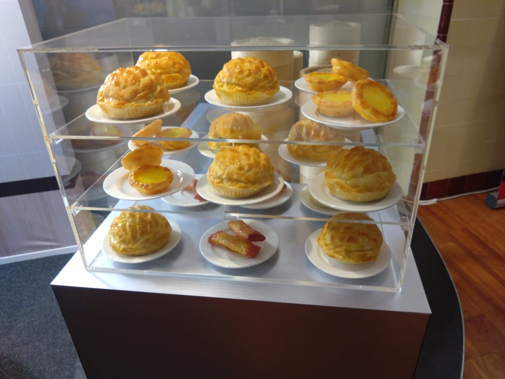 Guests were treated to dim sum and pineapple buns offered by HKTB.