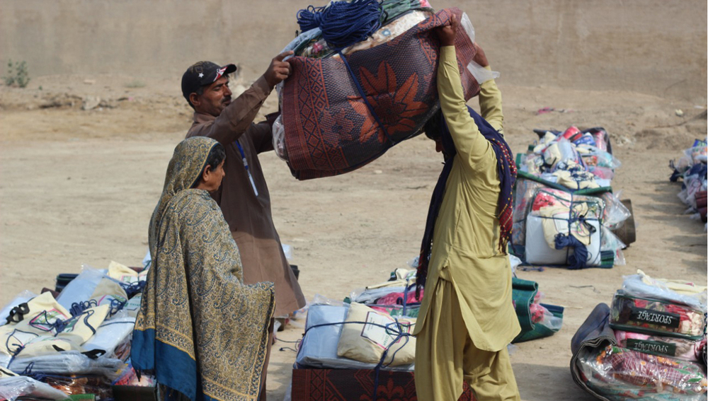 Distribution of winterization kits after the flooding in Pakistan.