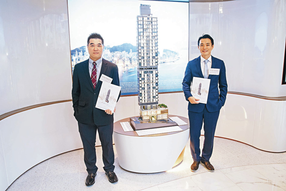 (From right) Quincy Chow, Executive Director of Vanke Hong Kong; Daniel Hui, Senior Project Manager of Vanke Hong Kong