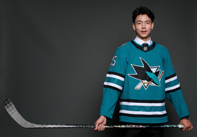 Simon Wang was chosen 33rd overall as the NHL concluded its newly decentralized draft. (AFP) 