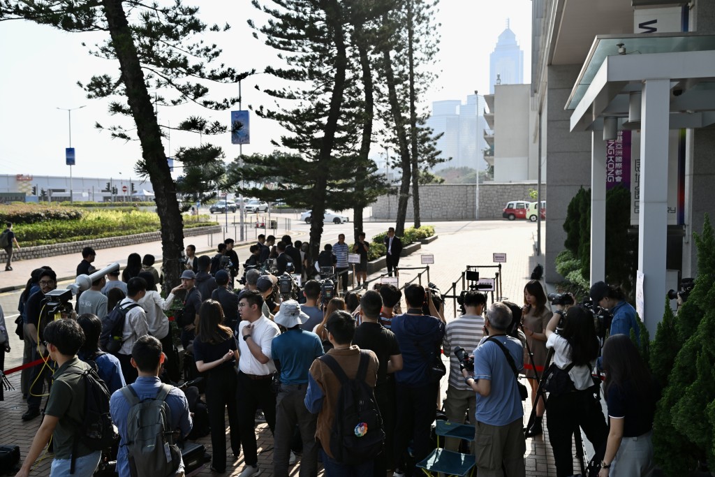 The first of eight hearings took place on Thursday at the City Gallery in Central.