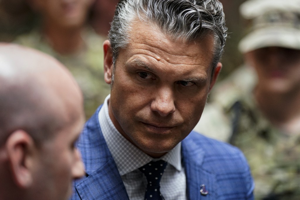 US Defense Secretary Pete Hegseth meets with members of the National Guard at Union Station in Washington, DC on August 20, 2025. (Photo by AL DRAGO / POOL / AFP)