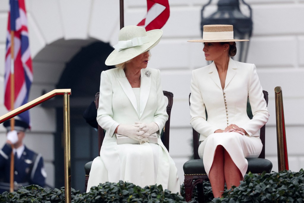 U.S. first lady Melania Trump talks with Britain's Queen Camilla during an arrival ceremony on the South Lawn of the White House in Washington, D.C., U.S., April 28, 2026. (Reuters)