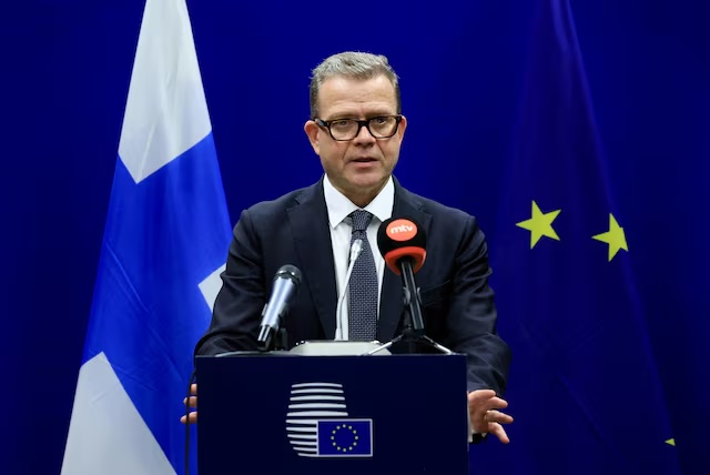Finland's Prime Minister Petteri Orpo attends a press conference on the day of the European Union leaders' summit in Brussels, Belgium October 23, 2025. REUTERS/Yves Herman/File Photo 