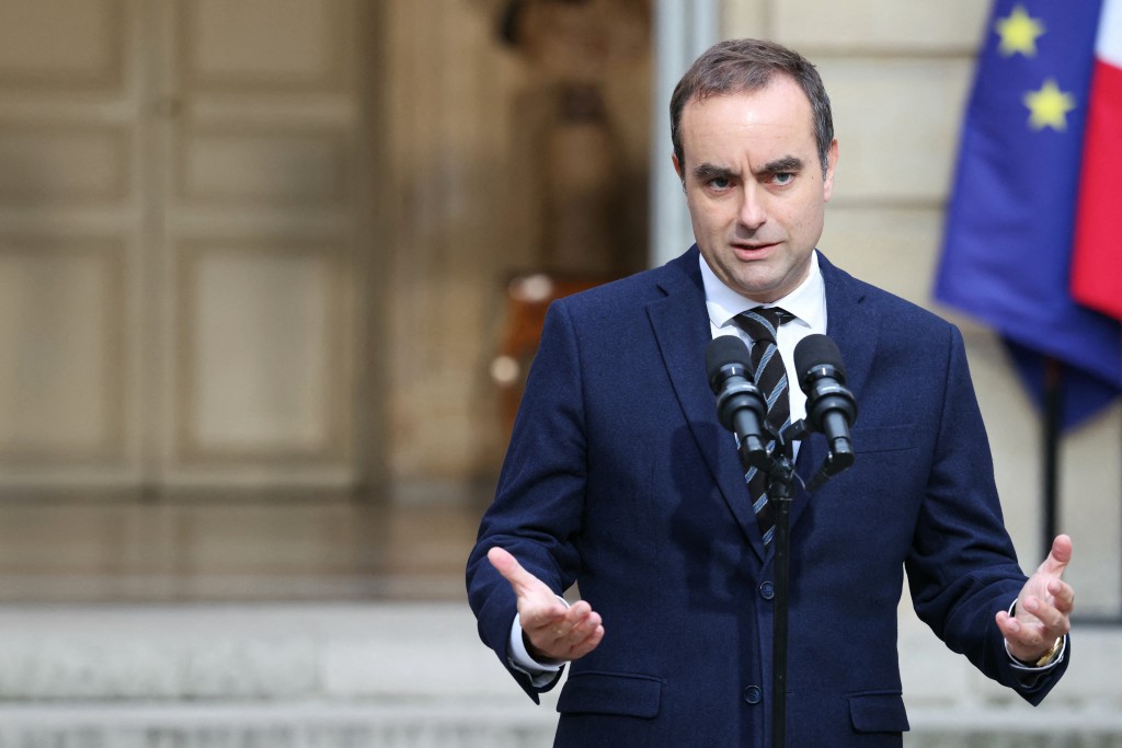 French Prime Minister Sebastien Lecornu delivers a statement at the Hotel Matignon in Paris, on October 3, 2025. (AFP)