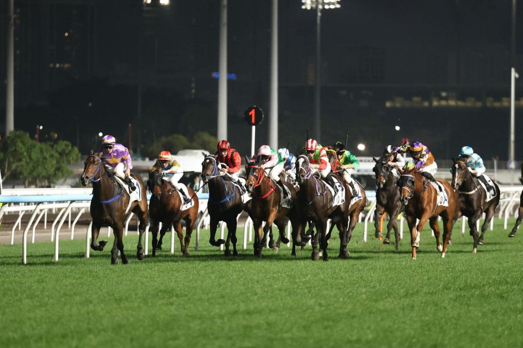 Little Paradise takes his rating into the high 80s with a strong Class 3 win on Sunday. Singtao