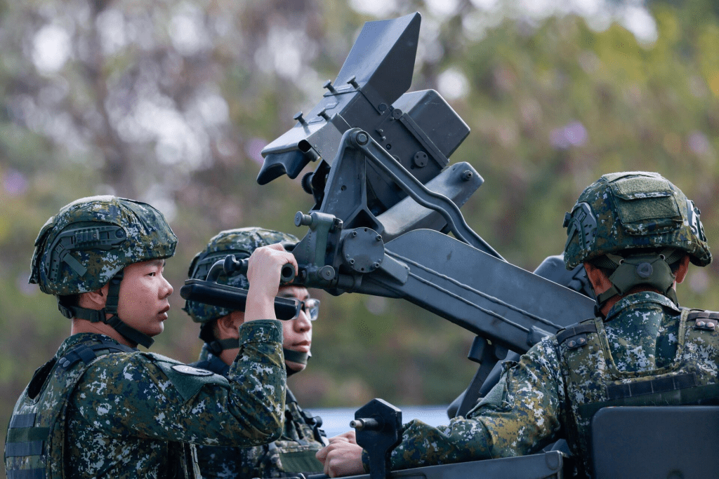 Taiwan military personnel operate an Oerlikon 35 mm twin cannon at an annual military exercise ahead of the Lunar New Year in Chiayi, Taiwan, January 28, 2026. REUTERS/Ann Wang
