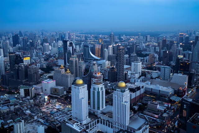 A view of the business district is seen in Bangkok, Thailand, April 29, 2020. REUTERS/Athit Perawongmetha