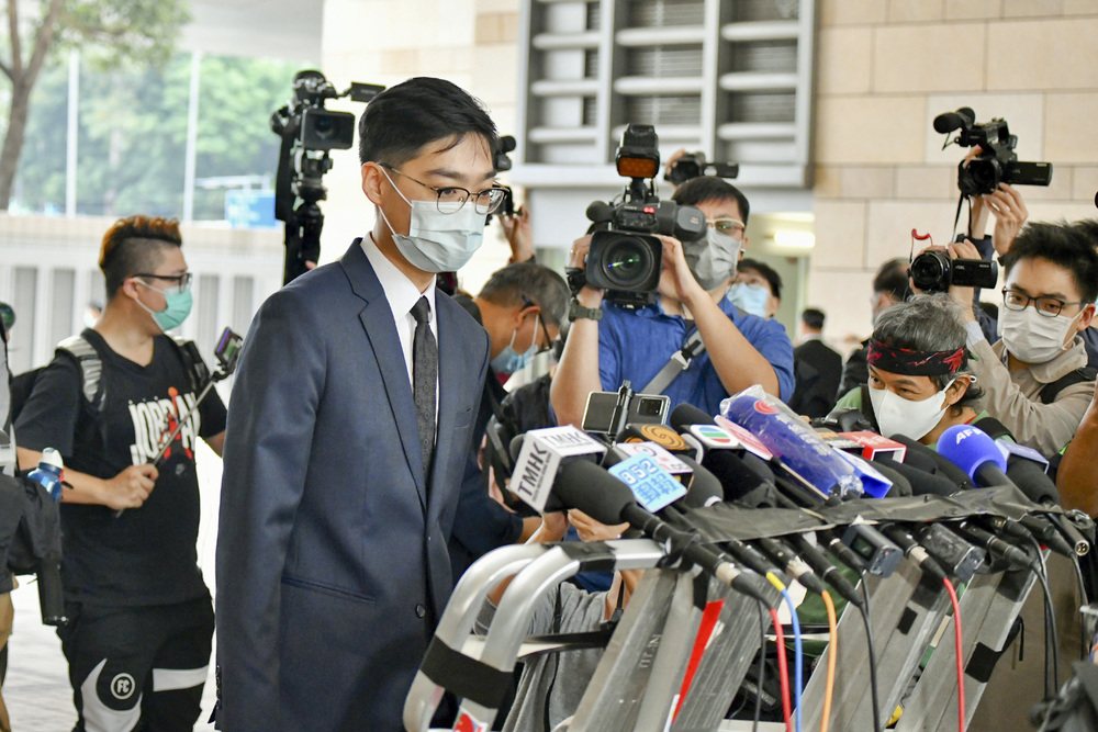 Speaking after acquitted of two protest-related charges, Chan Ho-tin says many others are still suffering from what he called arbitrary arrest and prosecution. Speaking after acquitted of two protest-related charges, Chan Ho-tin says many others are still suffering from what he called arbitrary arrest and prosecution.