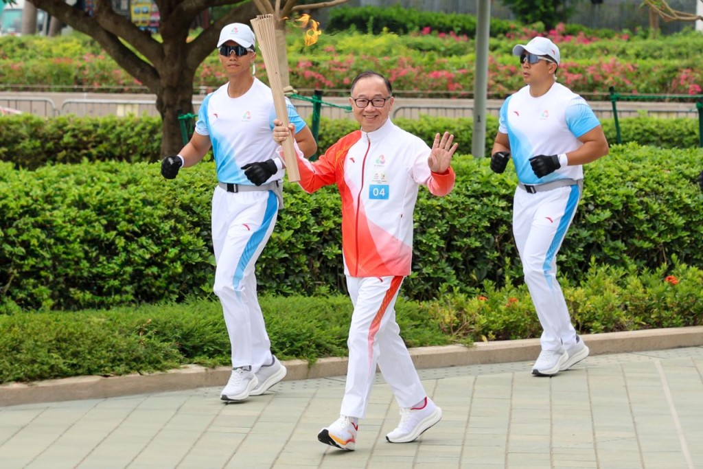 Martin Liao Cheung-kong is one of the torchbearers.