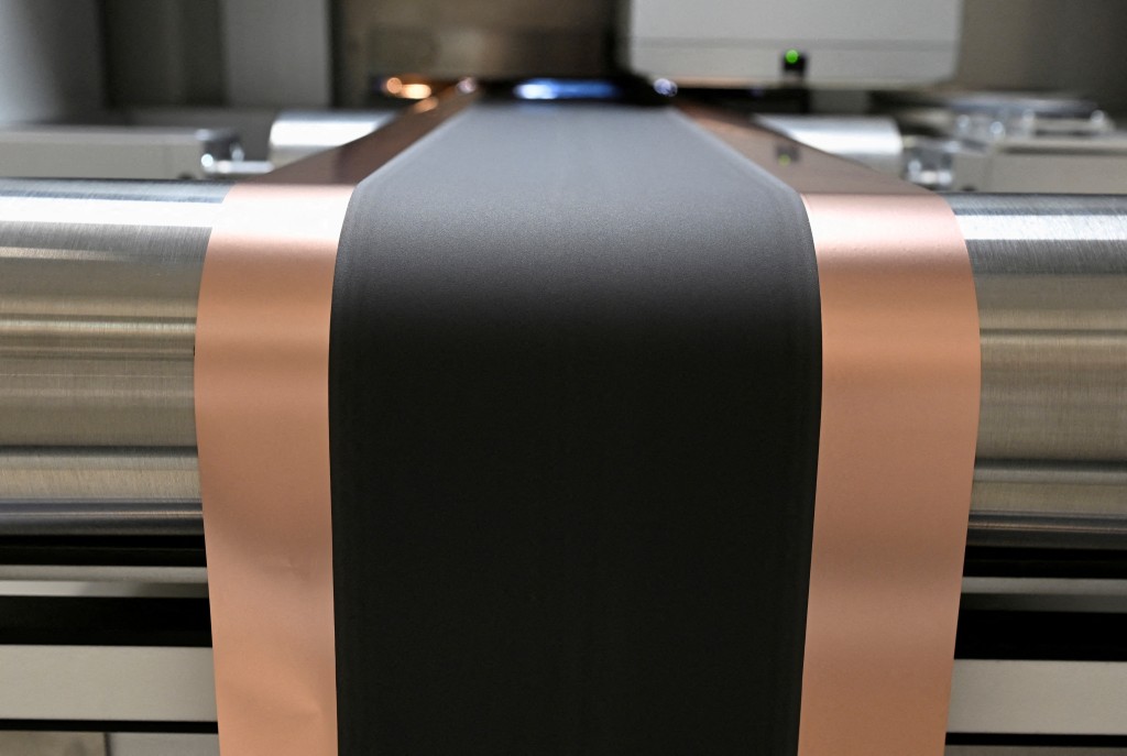A battery anode, produced with battery paste and copper foil, is pictured in a Volkswagen pilot line for battery cell production in Salzgitter, Germany, May 18, 2022. REUTERS