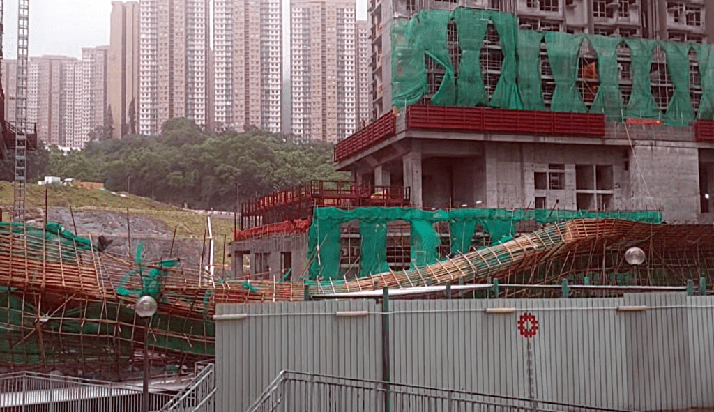 Scaffolding damaged at Wah Fu North
