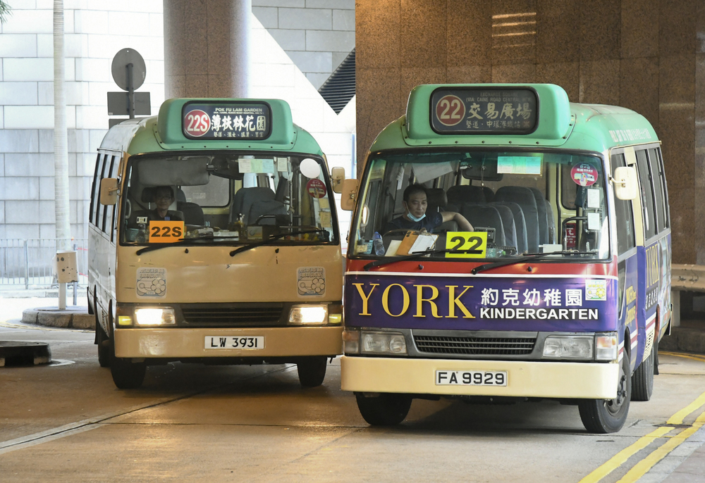 The number of minibuses will be maintained at 4,350 until 2027. SING TAO The number of minibuses will be maintained at 4,350 until 2027. SING TAO
