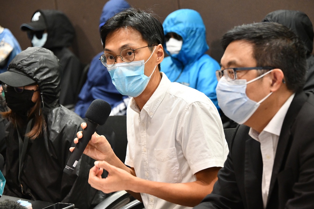 Lawmaker Eddie Chu Hoi-dick said Lee's remarks was nothing but hypocrisy and deception. File Photo. Lawmaker Eddie Chu Hoi-dick said Lee's remarks was nothing but hypocrisy and deception. File Photo.
