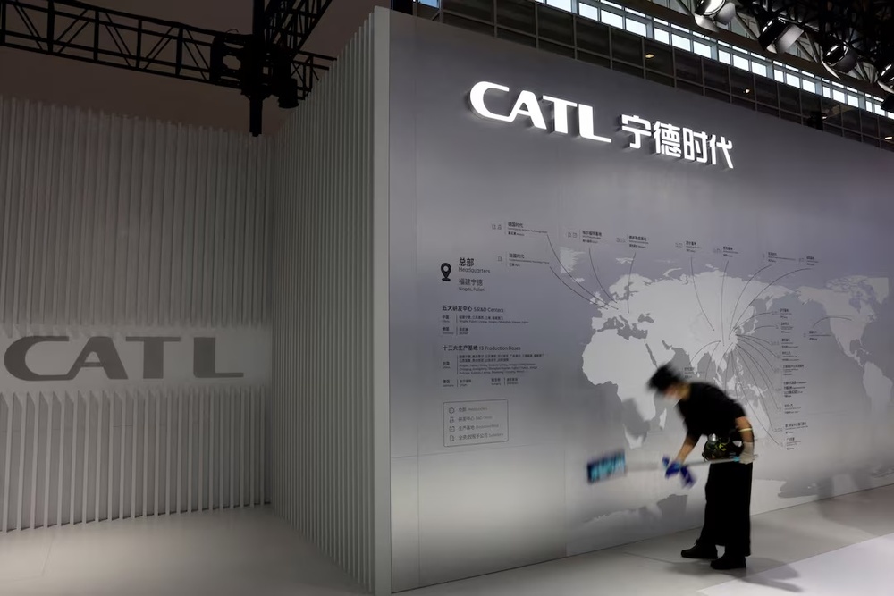 A staff member cleans a display showing the locations of battery maker CATL's production bases, at the CATL booth during the first China International Supply Chain Expo (CISCE) in Beijing, China November 28, 2023. REUTERS/Florence Lo/File Photo A staff member cleans a display showing the locations of battery maker CATL's production bases, at the CATL booth during the first China International Supply Chain Expo (CISCE) in Beijing, China November 28, 2023. REUTERS/Florence Lo/File Photo