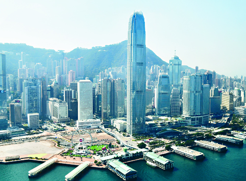 The ifc is one of the most prestigious locations in Central.
Sing Tao The ifc is one of the most prestigious locations in Central.
Sing Tao