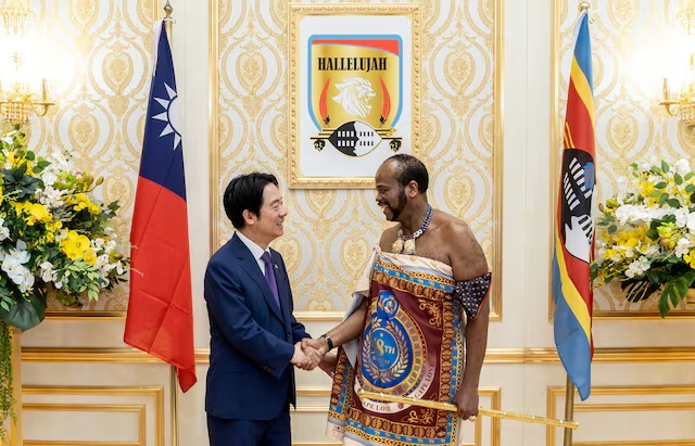 Taiwanese President Lai Ching-te shakes hands with King Mswati III, the King of Eswatini, at Mandvulo Grand Hall near Manzini, Eswatini, May 2, 2026. Taiwan Presidential Office/Handout via REUTERS