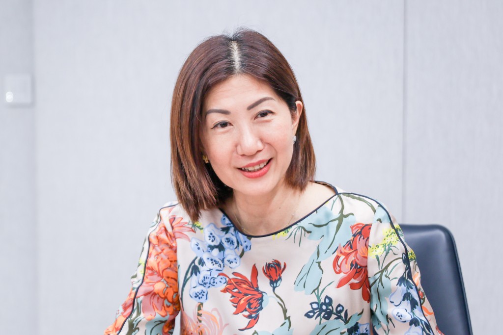Bonnie Chan. Singtao