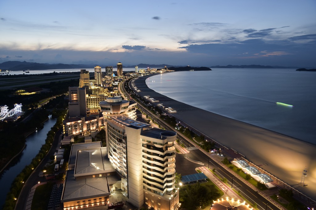 Photo by KIM WON JIN / AFP  A general view shows the Wonsan Kalma Coastal Tourist Area in Wonsan, North Korea's Kangwon Province on July 1, 2025.
