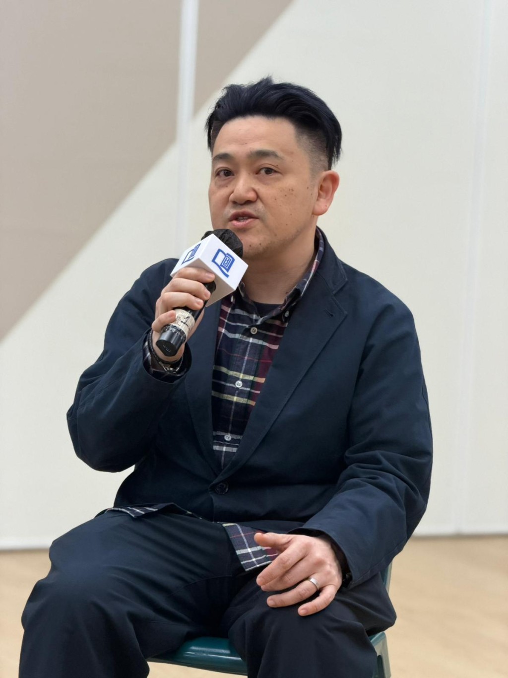 Ryan Man, Associate Dean (Undergraduate Studies) of the School of Business, said teachers and students first visited Ronald McDonald House a year ago and found that children with long-term illnesses rarely have opportunities to go out.