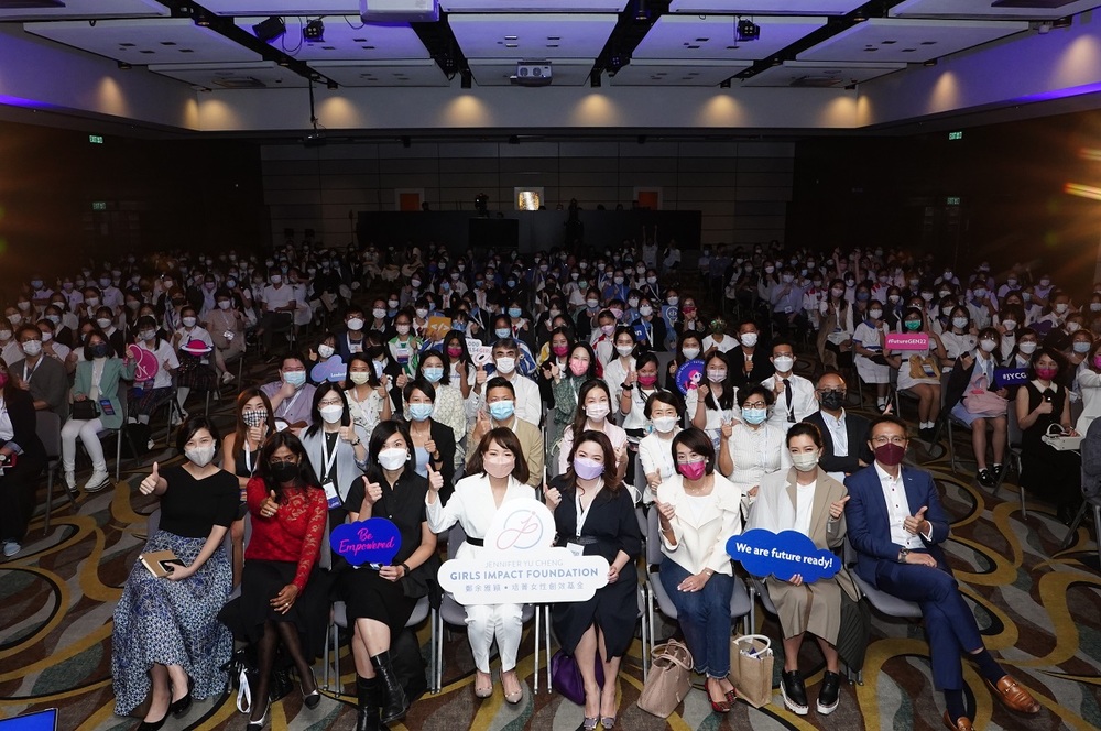 JYCGIF organized the first “FutureGEN Girls Leadership Summit”, brought together over 600 teen girls and 25 industry leaders from diverse sectors to support the event.