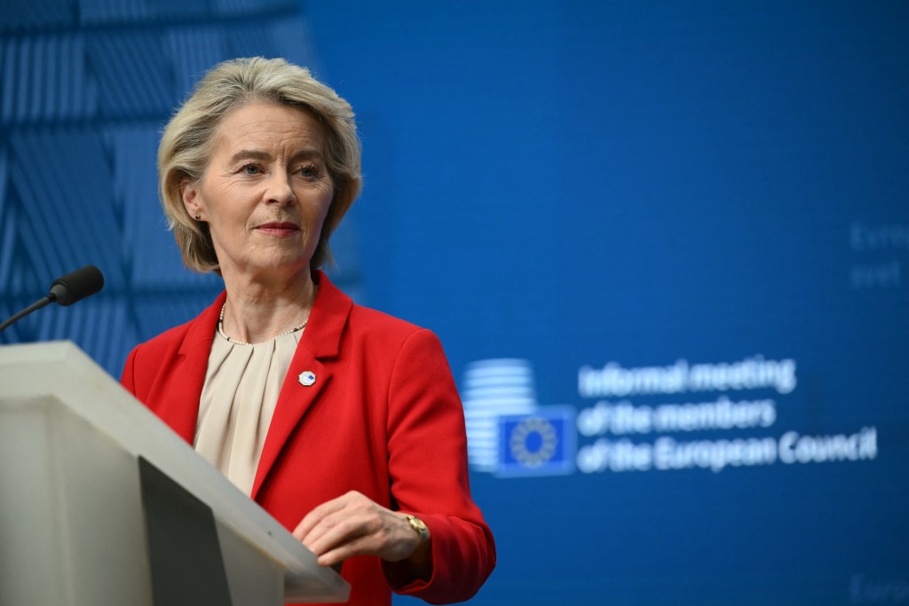 European Commission President Ursula von der Leyen delivers a speech for a closing press conference after an emergency meeting of the European Council over US President's Greenland threats, at the European headquarters in Brussels, on January 22, 2026. (AFP)