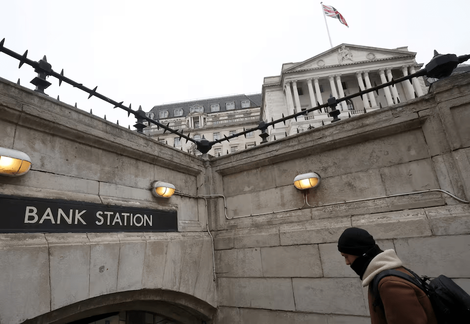 A person enters a tube station near the Bank of England building in London, Britain, February 3, 2025. REUTERS/Toby Melville/File Photo