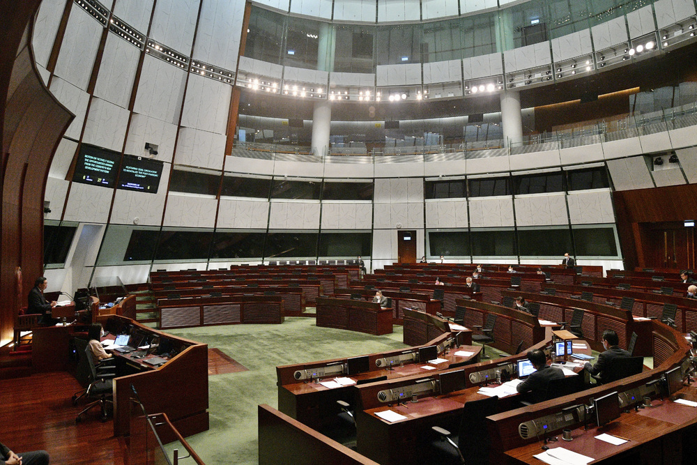 The move, designed to eliminate filibusters, also only allows lawmakers to display props, signs and graphics relevant to the content of their own speeches . Sing Tao The move, designed to eliminate filibusters, also only allows lawmakers to display props, signs and graphics relevant to the content of their own speeches . Sing Tao