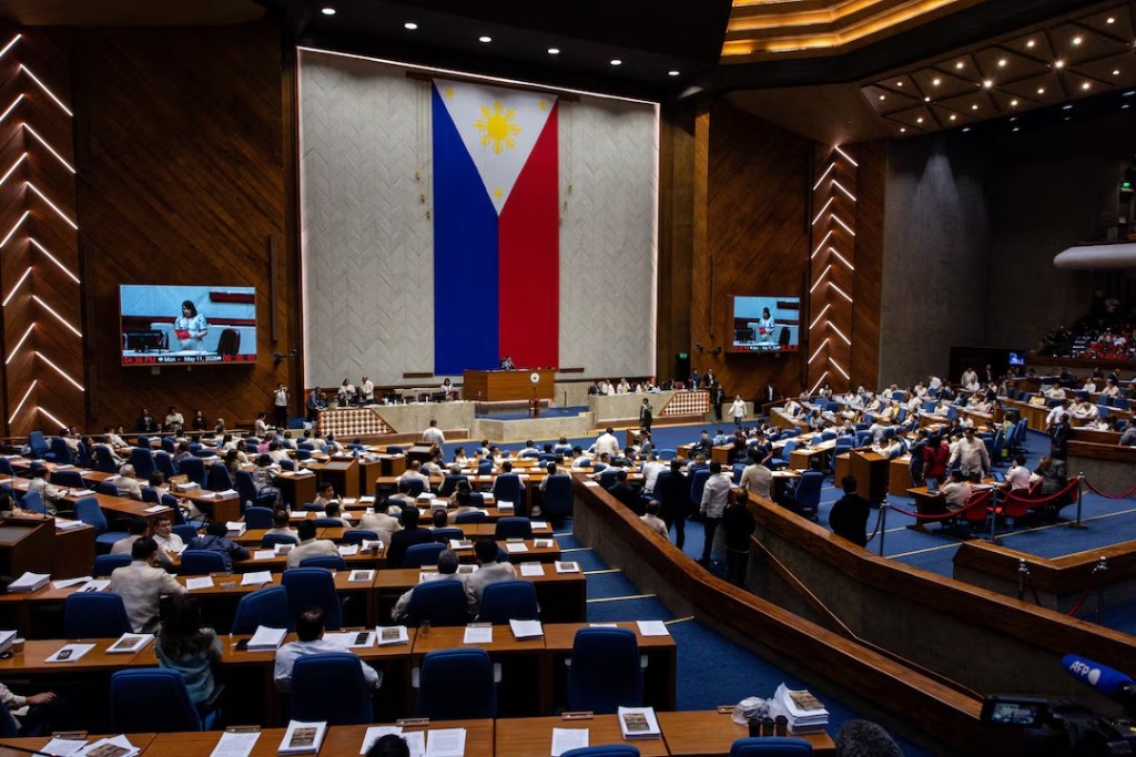 The House of Representatives vote on the impeachment of Philippine Vice President Sara Duterte at the House of Representatives in Quezon City, Philippines, May 11, 2026. REUTERS/Eloisa Lopez 