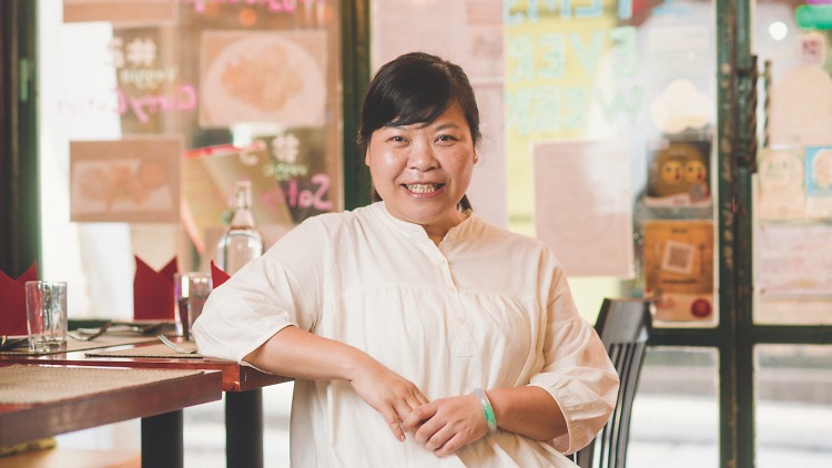 Joyce Mak, deputy president of a social enterprise Gingko House, said society should provide employment opportunities for seniors who want to work.