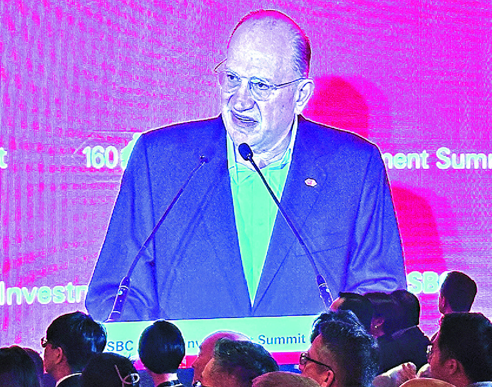 Hong Kong will also play an important role with the continued opening of the mainland market, Mark Tucker tells attendees. Sergio Ermotti, top right, also sees the city rising to the very top, while Georges Elhedery talks about expanding HSBC's headc Hong Kong will also play an important role with the continued opening of the mainland market, Mark Tucker tells attendees. Sergio Ermotti, top right, also sees the city rising to the very top, while Georges Elhedery talks about expanding HSBC's headc