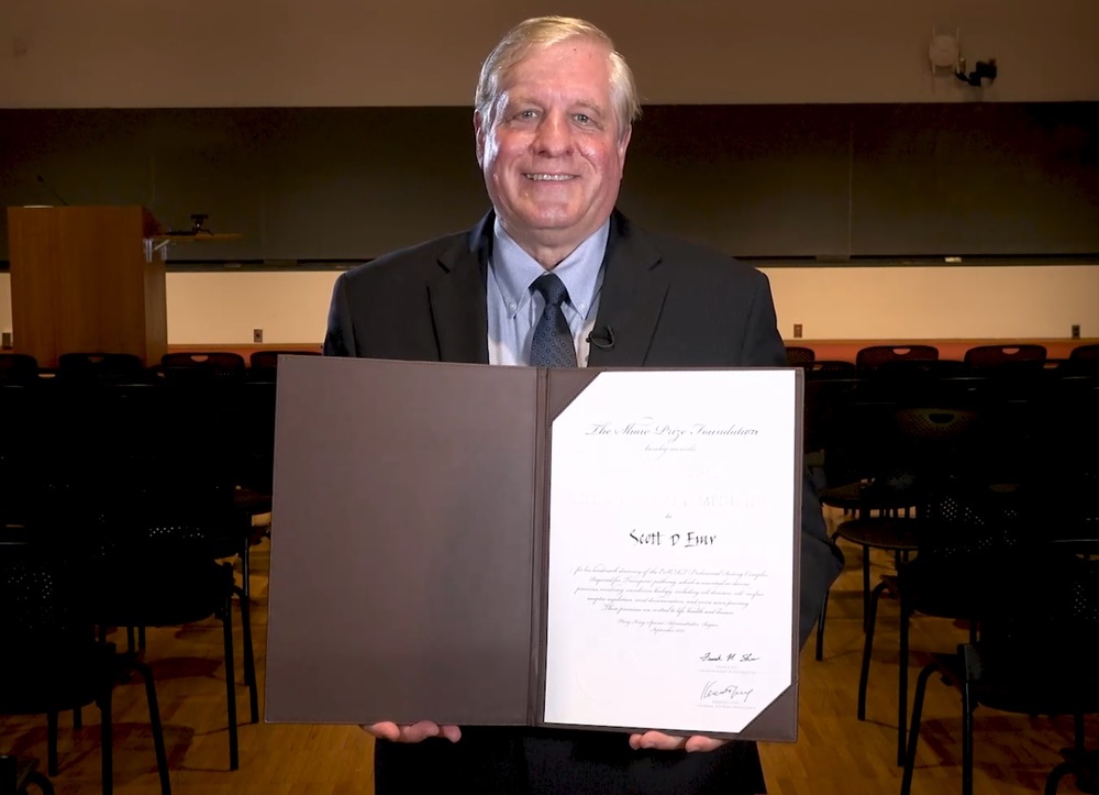 Professor Scott D Emr. 