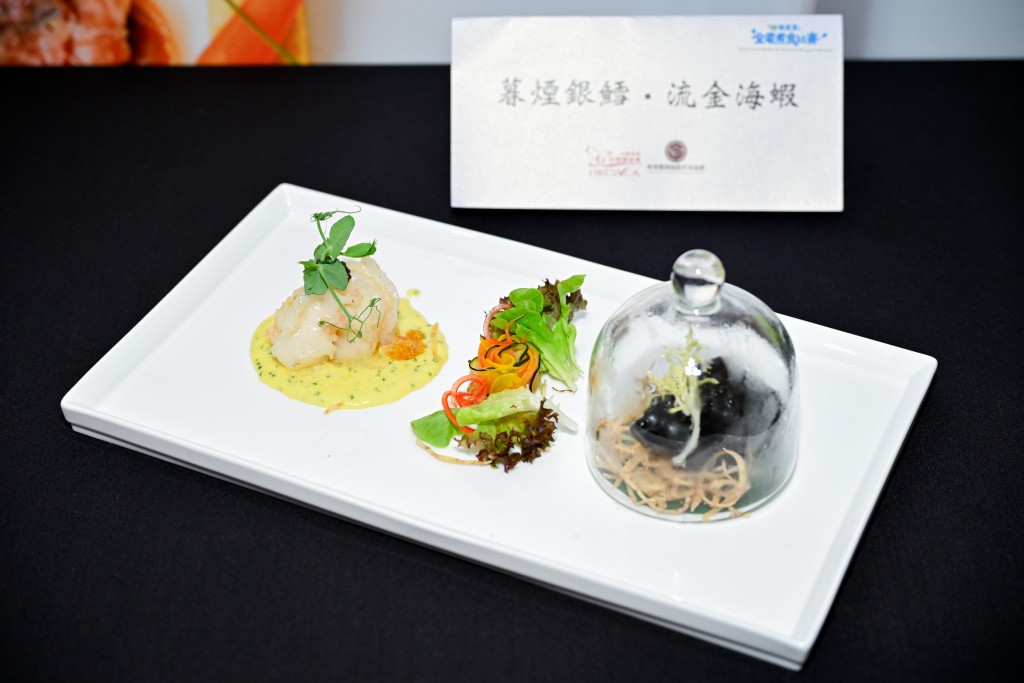 The nine shortlisted dishes will be showcased at the dinner buffet at The Lounge, JW Marriott Hotel Hong Kong, where diners can taste the creations and vote for their favourite dish. Contestants will compete for hotel stay and dine grand prizes, valued at HK$36,000 in total.