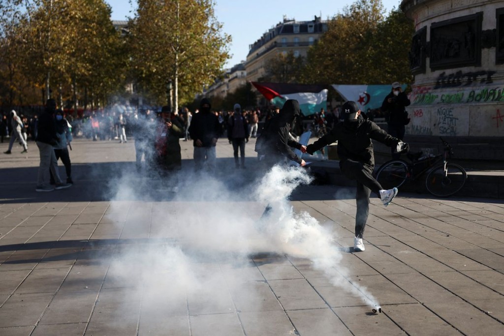 Photo: Reuters