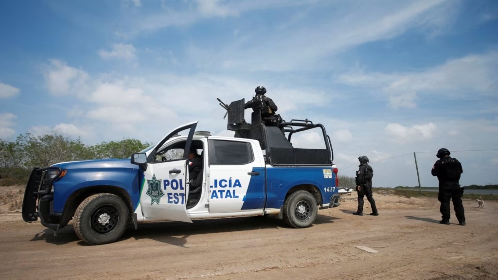 State police officers in Matamoros, Mexico © Daniel Becerril/Reuters