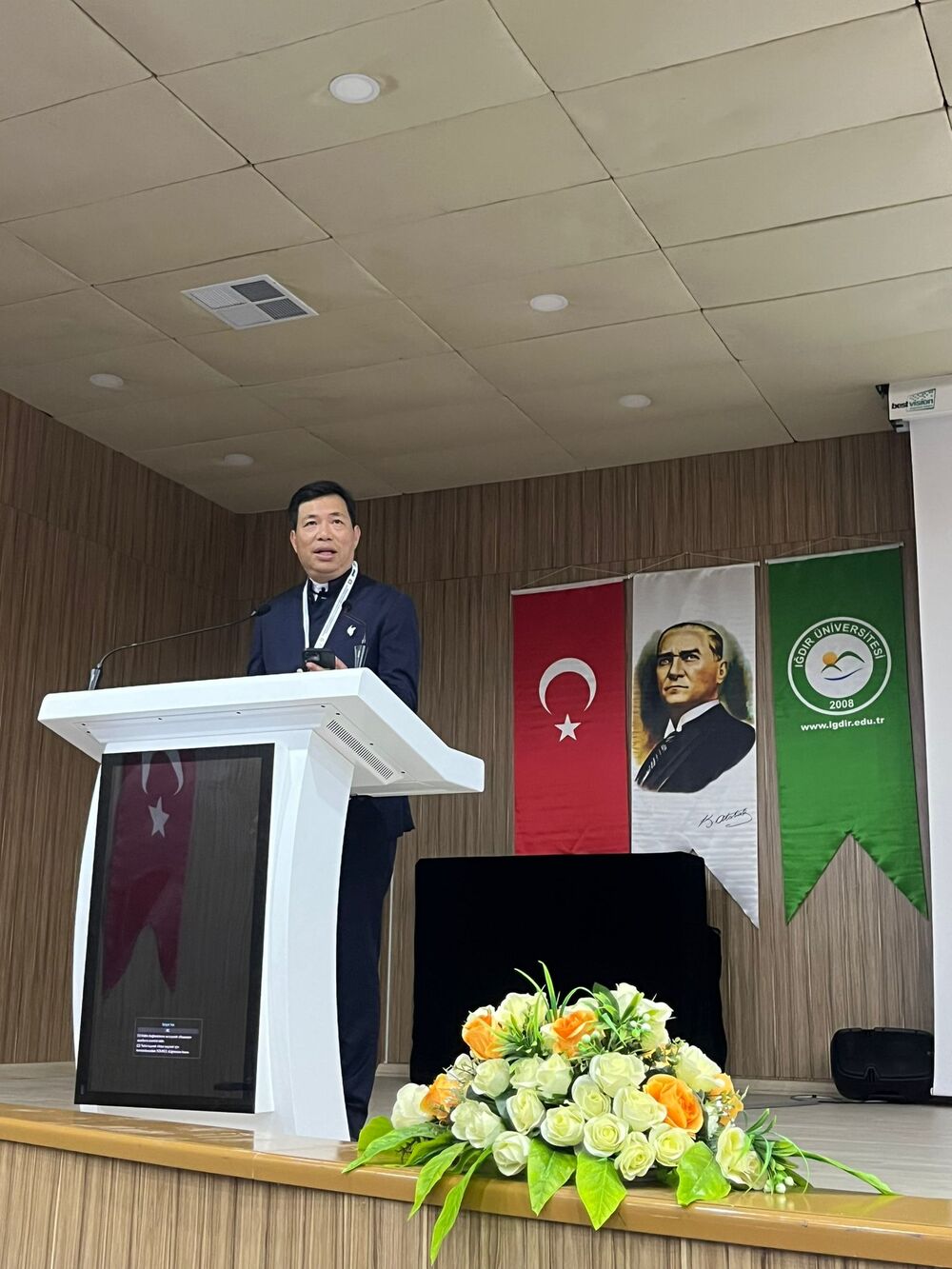 Chairman of Noah's Ark Ministries International Mr. Andrew YUEN expressed the hope that the establishment of Mount Ararat Research Center will help reveal the true existence of the Ark, and that Mount Ararat will be designated as a cultural heritage site, thereby drawing the attention of tourists and the educational community.