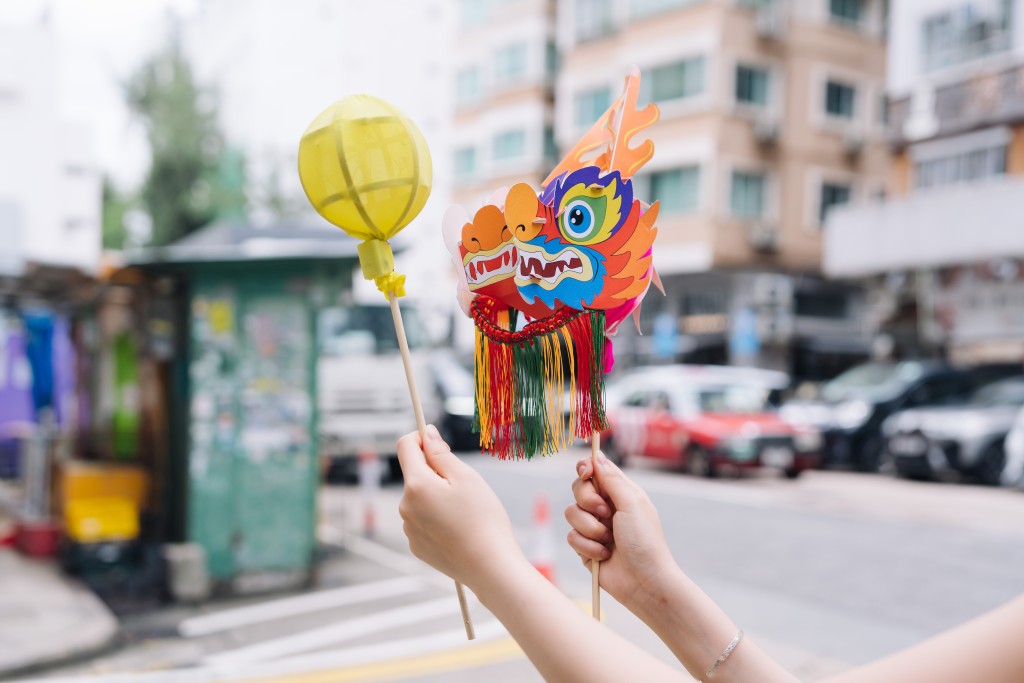 Miniature Tai Hang Fire Dragon Crafting Workshop.